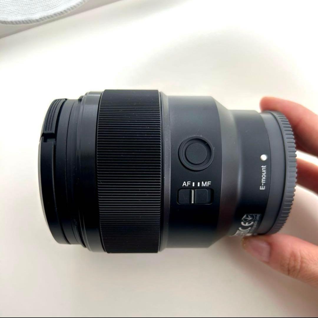 SONY FE85mm f1.8αシリーズ保証期限内 プロテクター付き