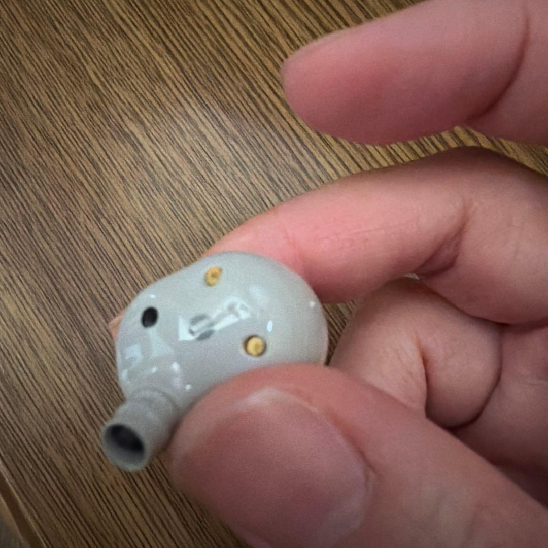 SONY WF-1000XM5 プラチナシルバー　ケース無し