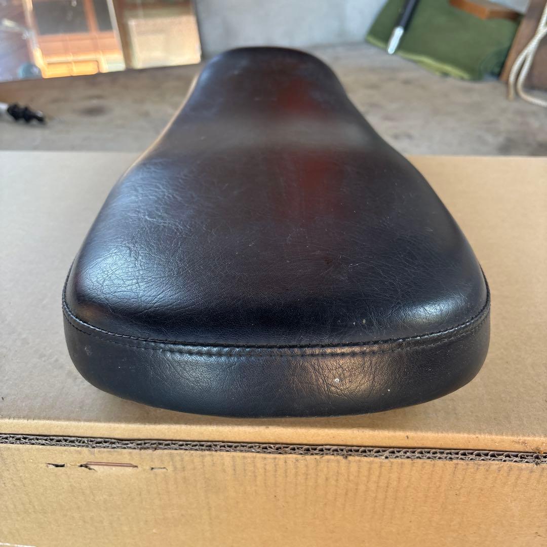 YAMAHA SR400 シート