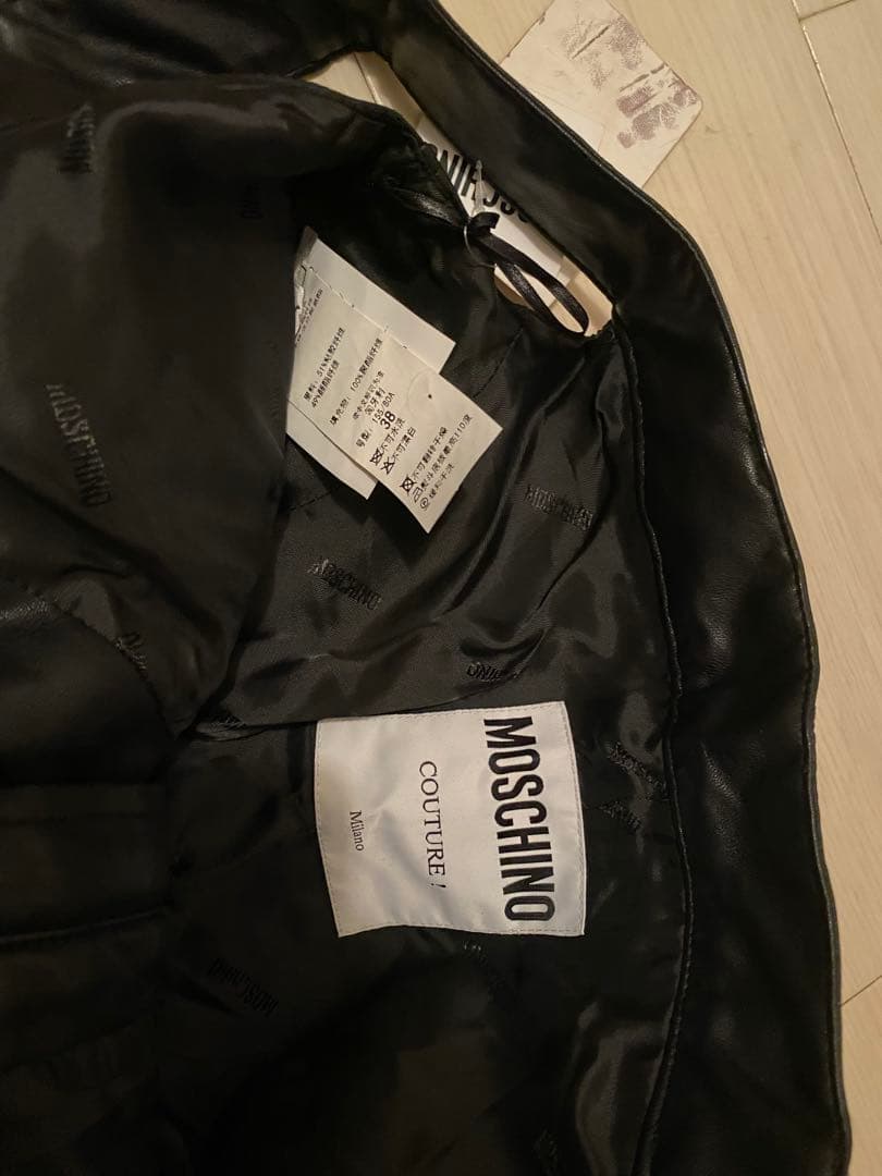 MOSCHINO ブラック コルセット風 トップス