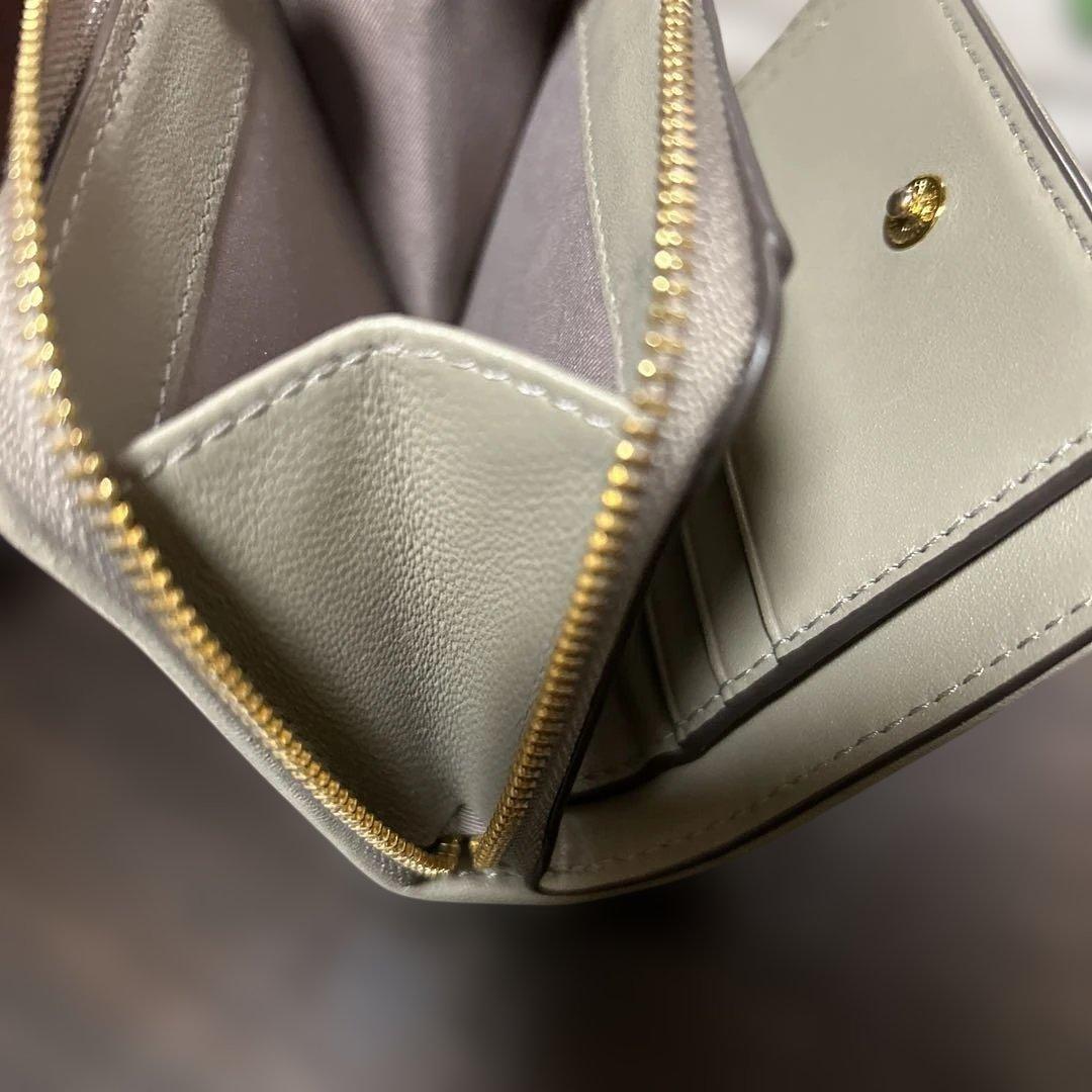 新品同様‼️ 現行　トリーバーチ　財布　折り財布　キルティング