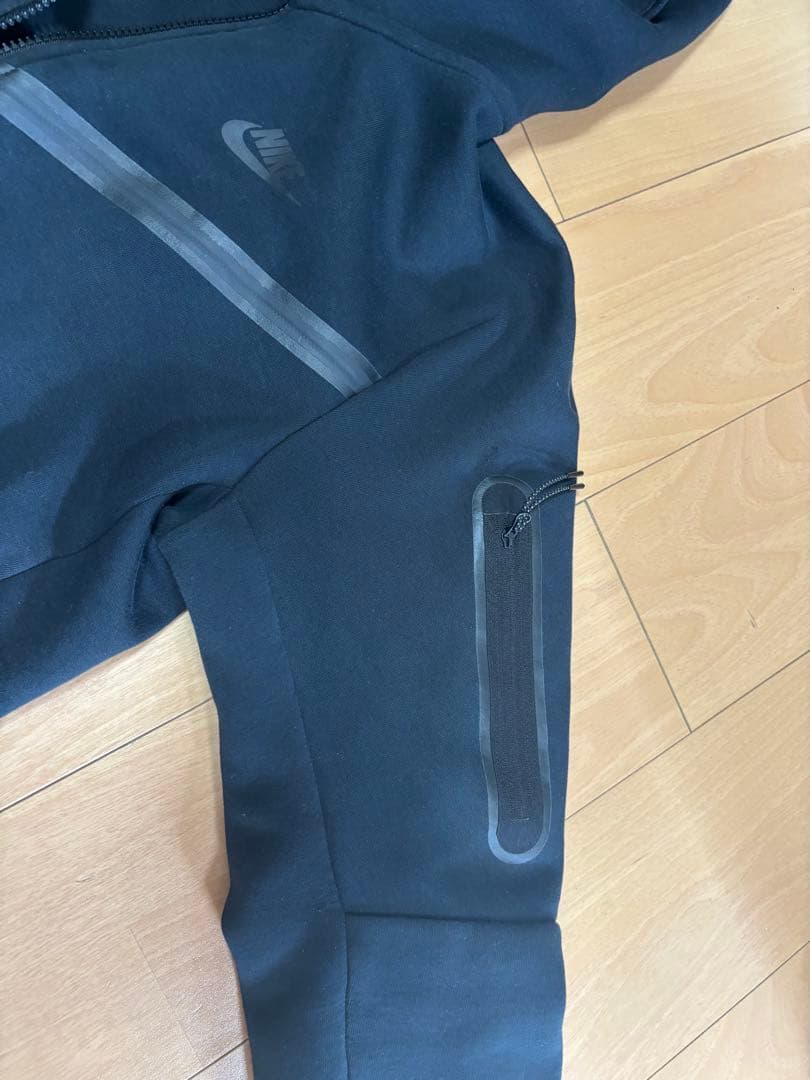 ス*ム様 旧NIKE テックフリース Mサイズ　パーカー 黒 正規品