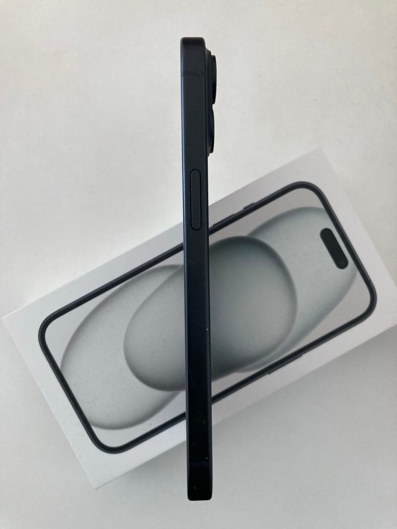 iPhone15 ブラック 256GB simフリー 箱あり