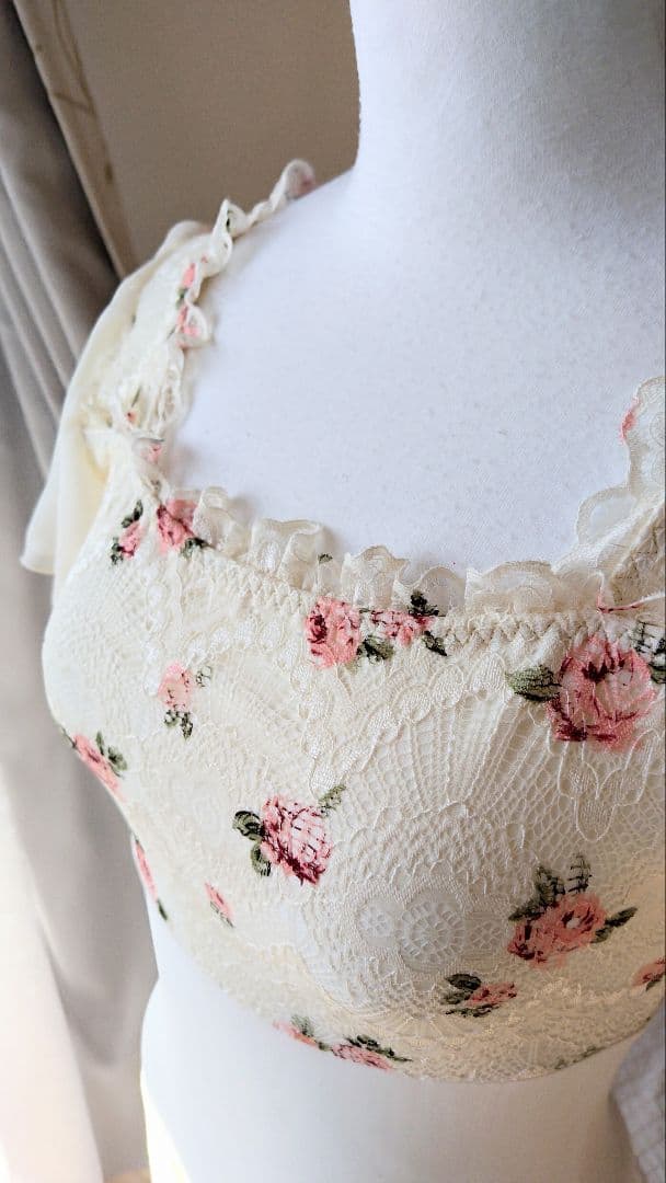 (再販)Ｓ～Ｍ／秘密の花園に咲く可憐なピンク薔薇が可愛いアイボリー娘役レオタード