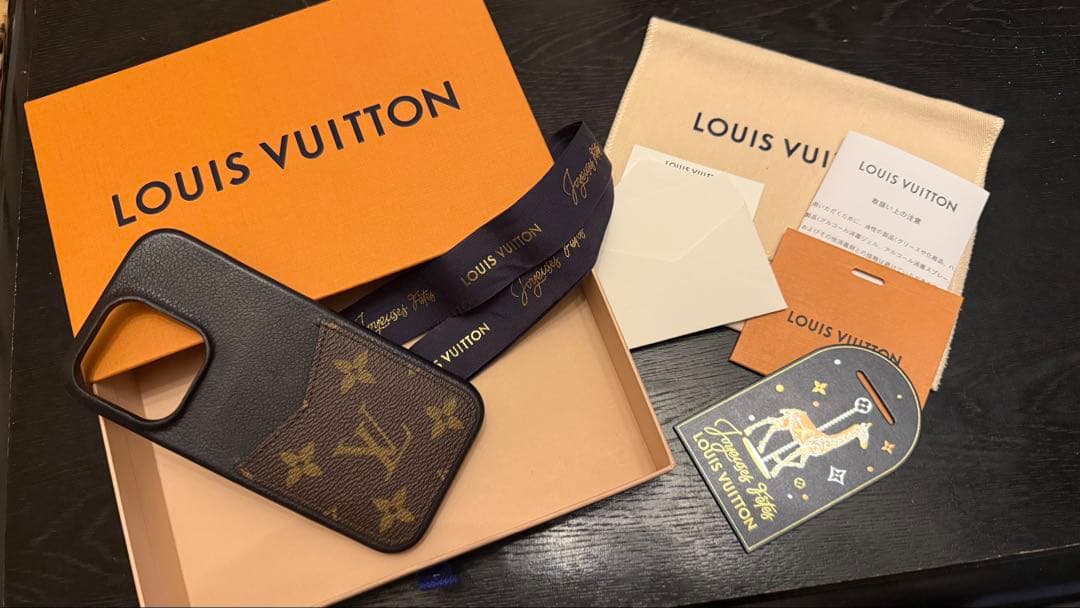 LOUIS VUITTON iPhone 16proケース モノグラム