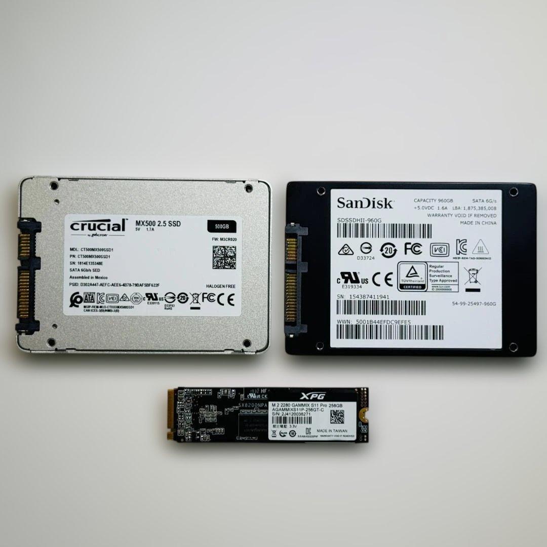 ★お得SSD３台！SanDisk＋Crucial＋ADATA