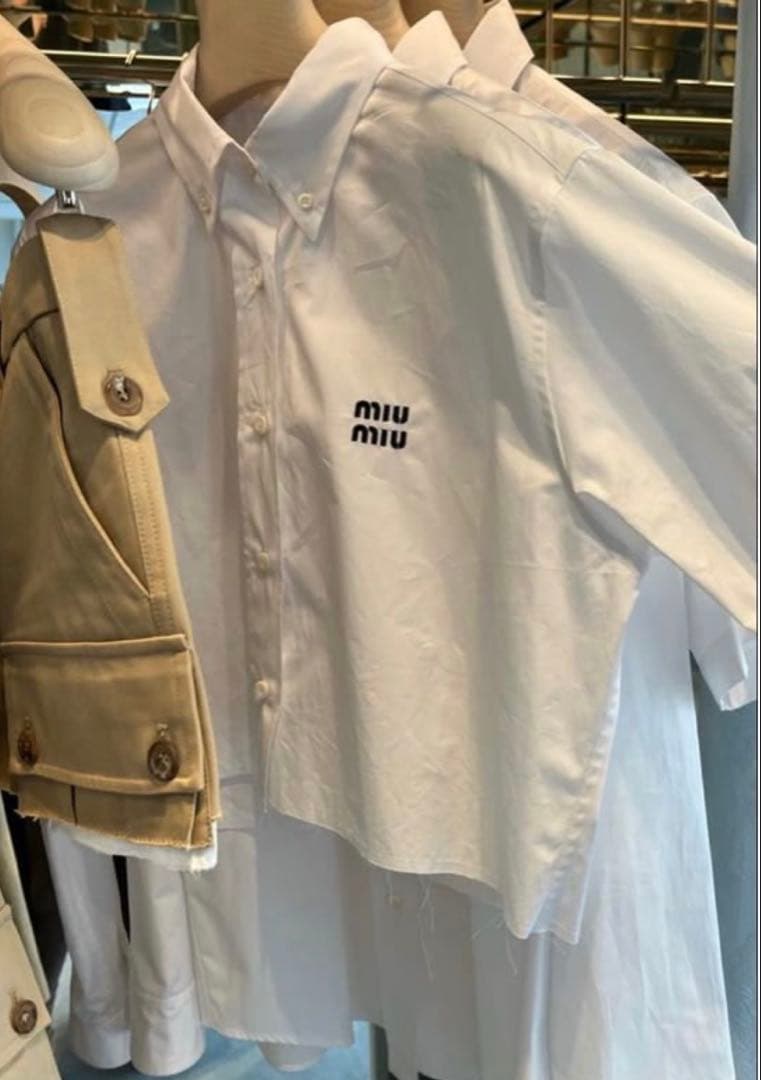 MIU MIU クロップドシャツ40