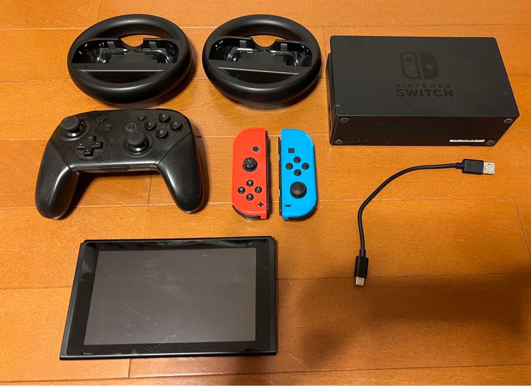 【Nintendo Switch本体や付属品・任天堂】