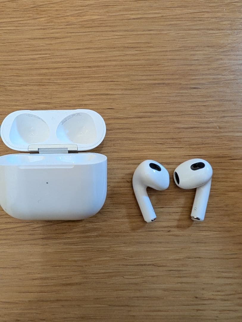 【美品】Apple AirPods 第3世代
