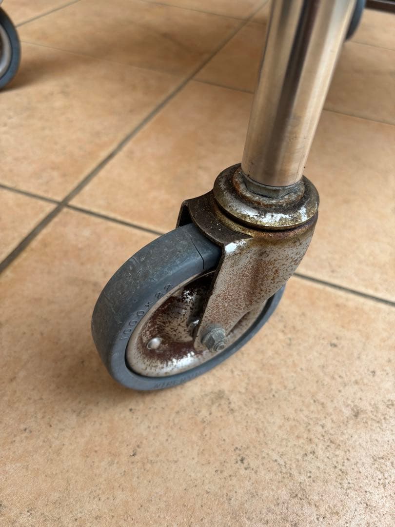 ステンレスワゴン