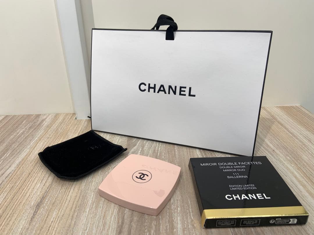 CHANEL Miroir Double Facettes ピンクミラー