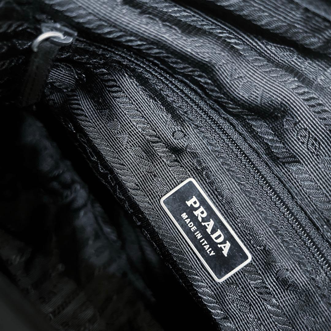 プラダ PRADA ナイロン メッセンジャーバッグ ショルダーバッグ