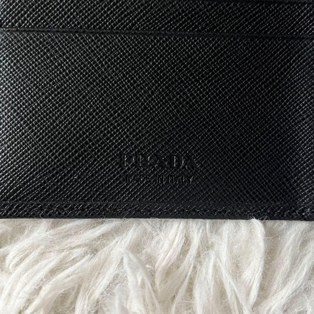 未使用品✨PRADA プラダ　マネークリップ　三角ロゴ　レバ　2MN077 黒