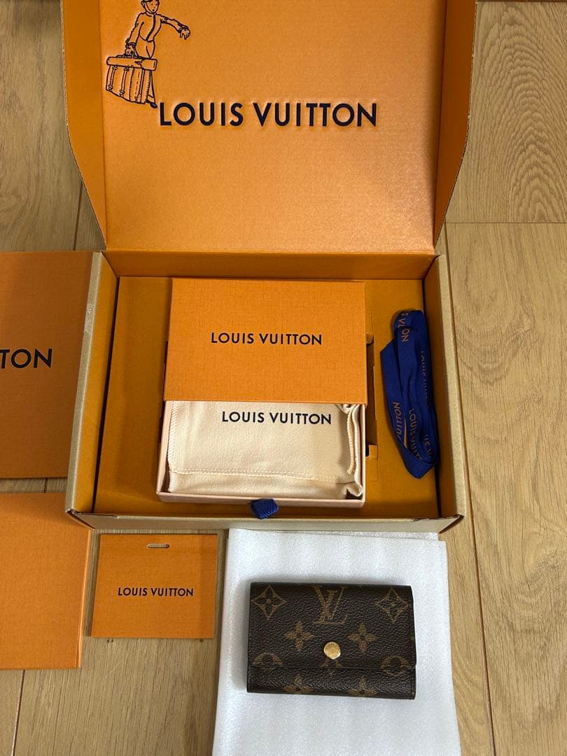 ルイヴィトン　キーケース ミュルティクレ 6