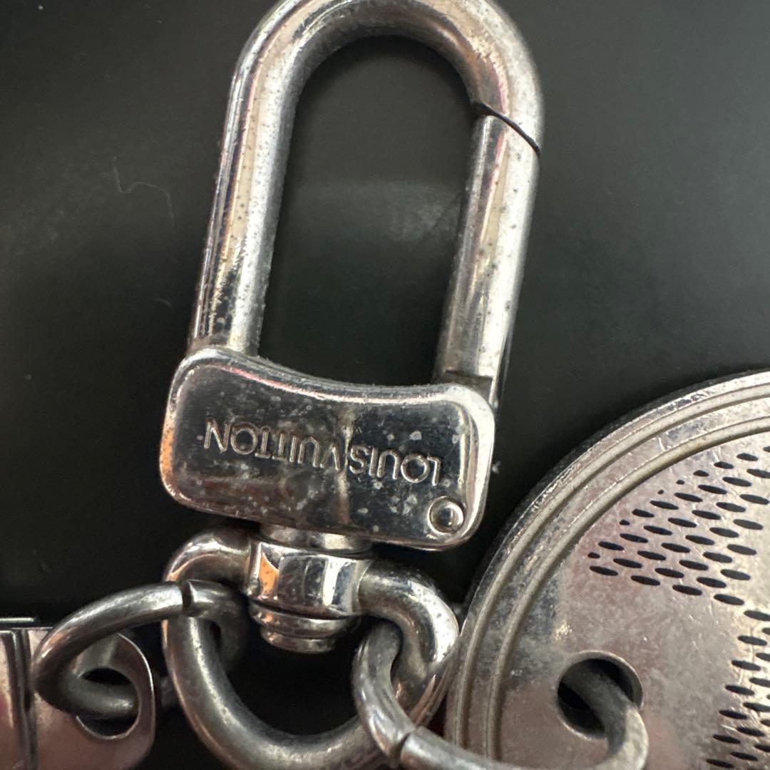 LOUIS VUITTON チェック柄キーホルダー