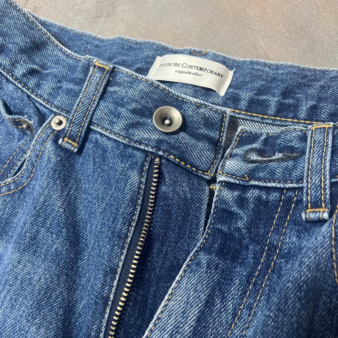 room306カーブデニムパンツ Mサイズ ブルー