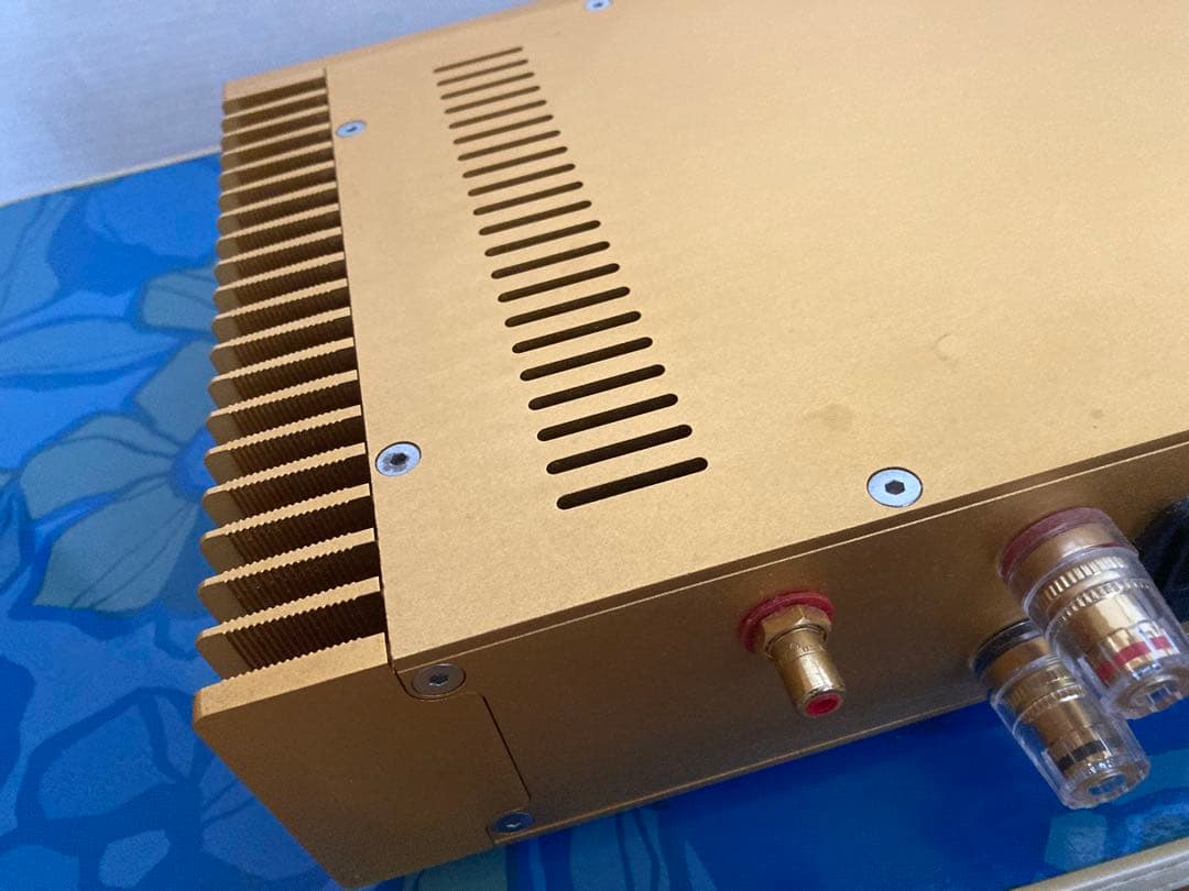 中華パワーアンプ　難あり