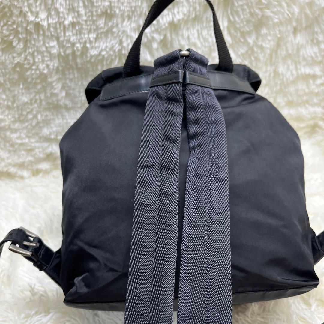 美品 PRADA プラダ 正規品 リュック バックパック　ナイロン ブラック 黒