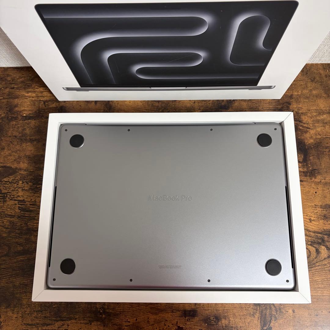 MacBook Pro 14インチ M3 メモリ8GB SSD1TB