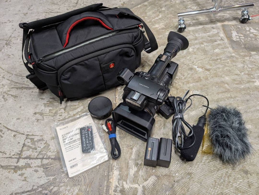 【期間限定割引】SONY HXR-NX3本体&ワイコン&カメラバック&その他
