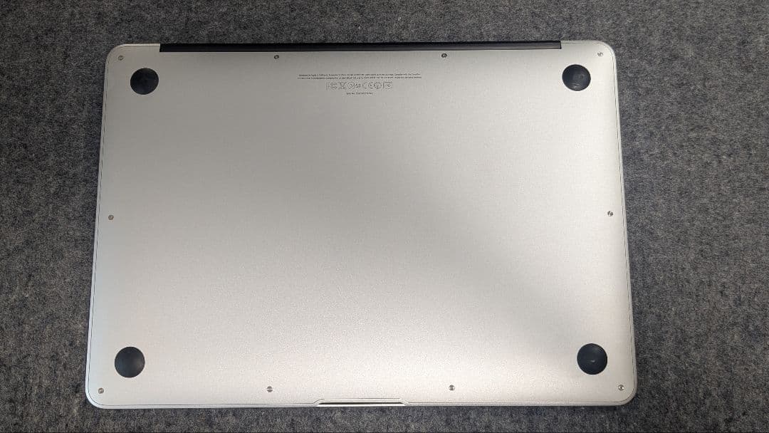 Apple MacBookAir Mid2011 シルバー 充電器付き