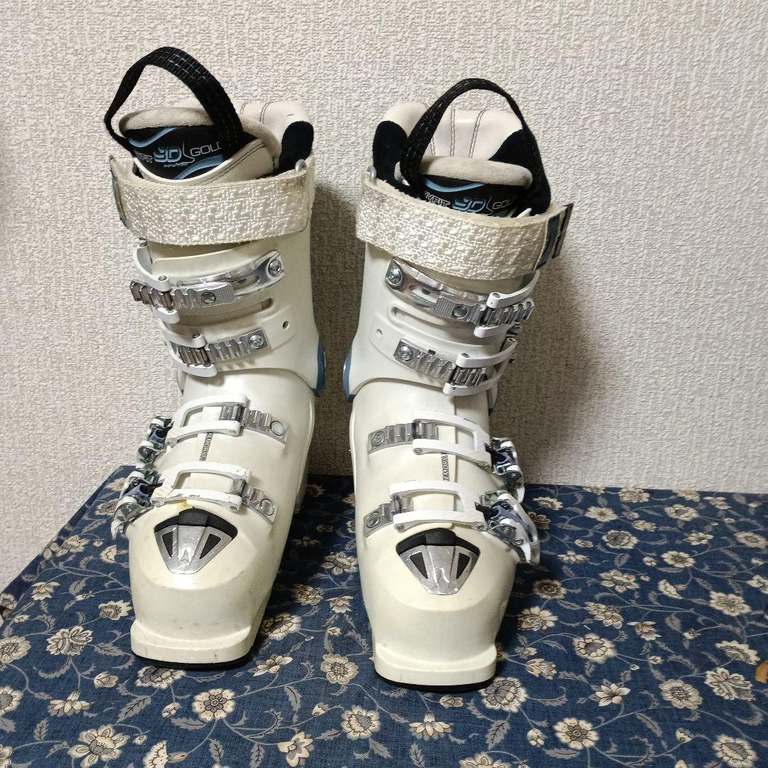 Atomic Hawx 90 女性用スキー用ブーツお値下げしました！