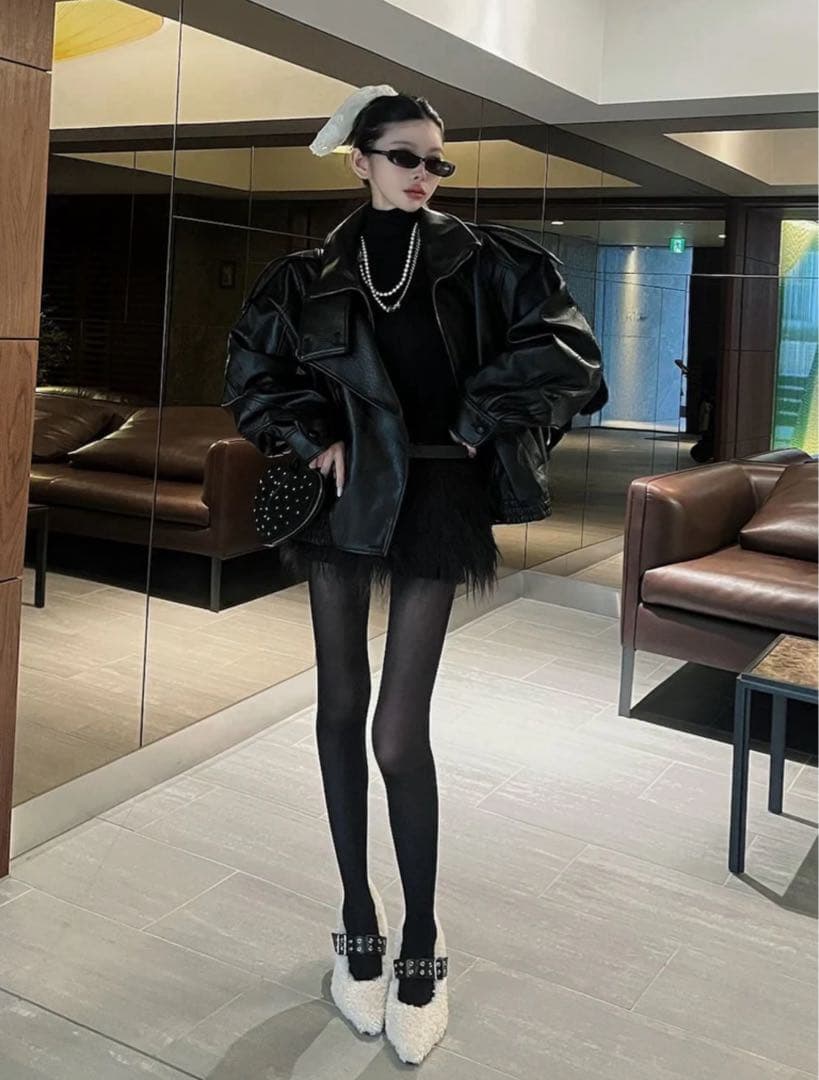 ダーリッチ プードルファーベルトパンプス