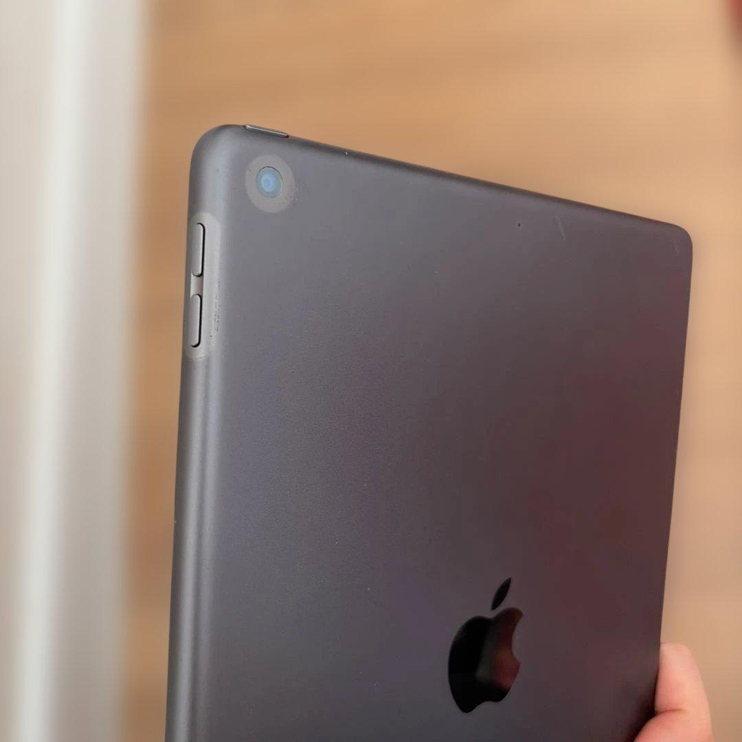 iPad 第七世代 128GB ジャンク