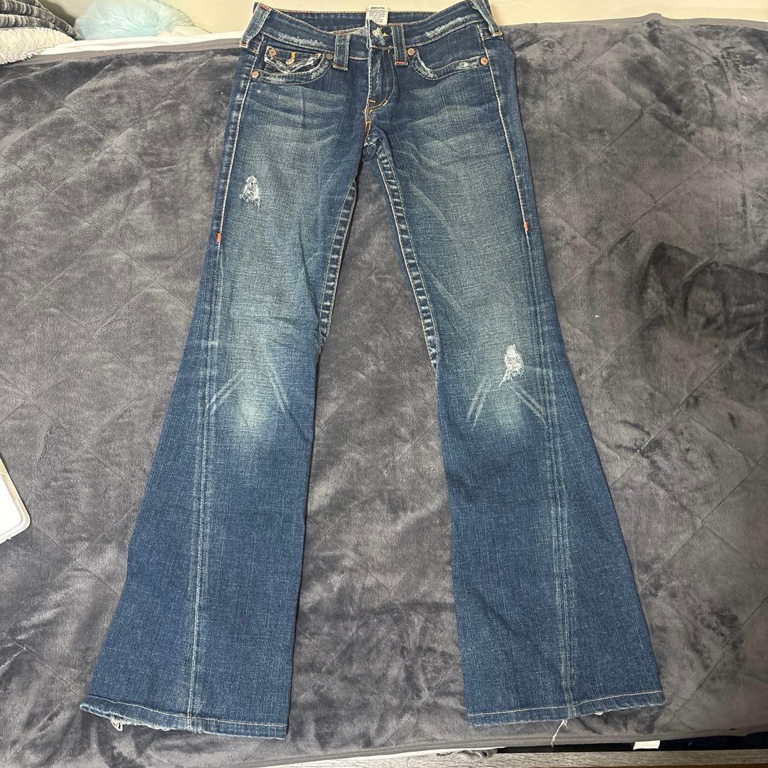 トゥルーレリジョン デニムパンツ