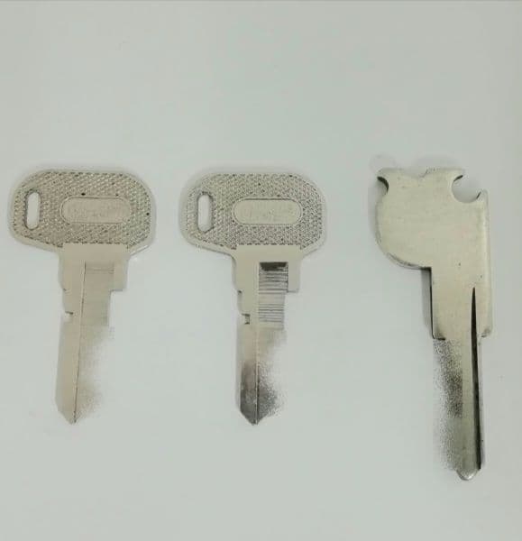 ■芝浦KB-160NN　券売機　送料無料