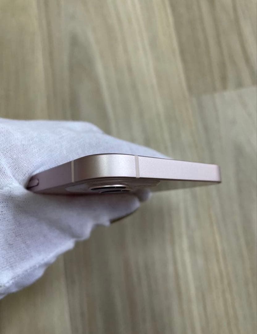 【新品同様】iPhone 13 ピンク　256GB SIMフリー　おまけ付き