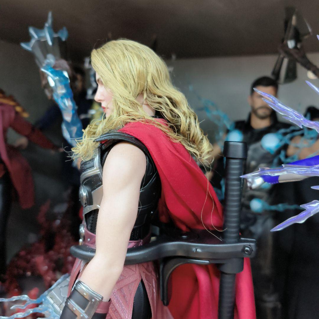 【ボーナスアクセサリー付き】HotToys マイティーソー