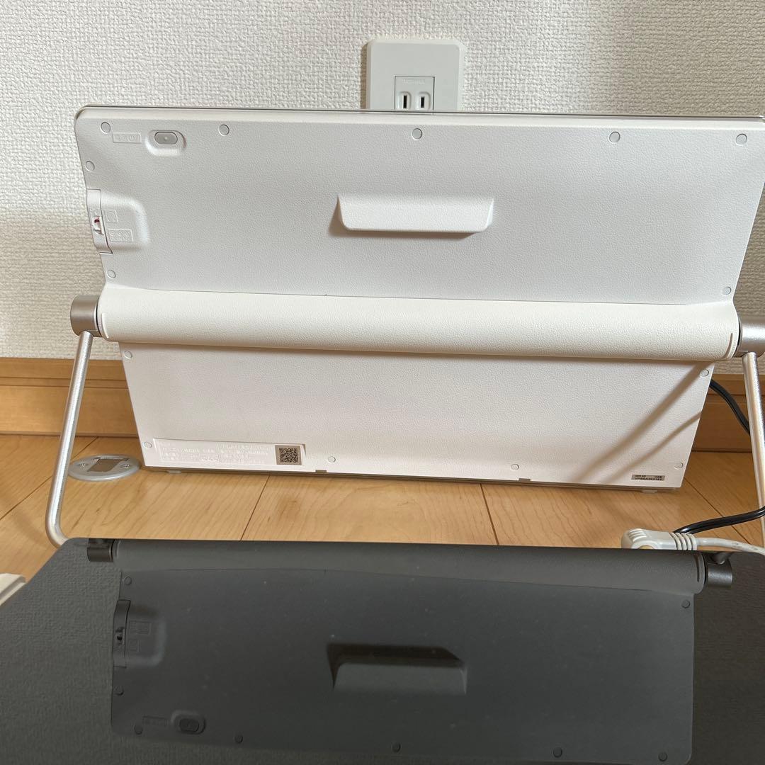 Panasonic プライベートビエラUN-15CTD8-W