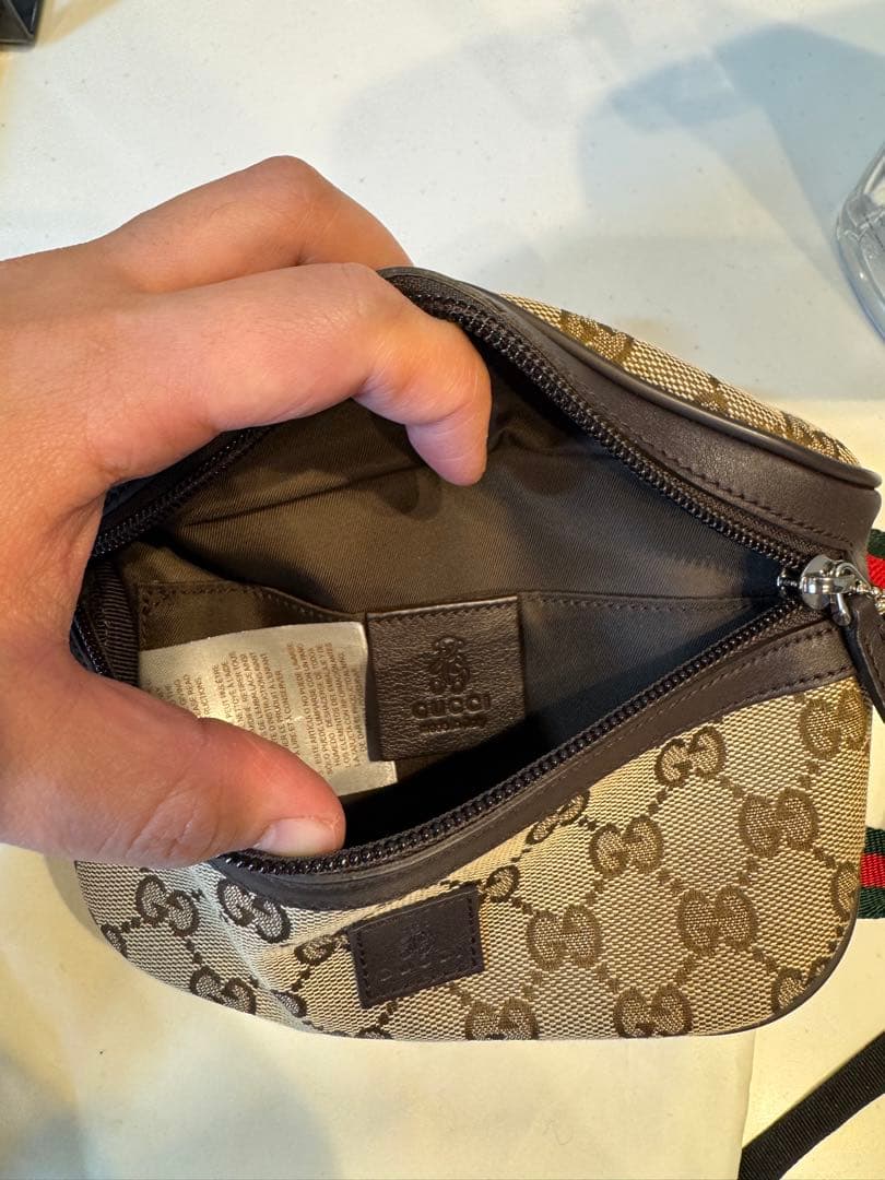 GUCCI キッズ キャンバス ボディバッグ