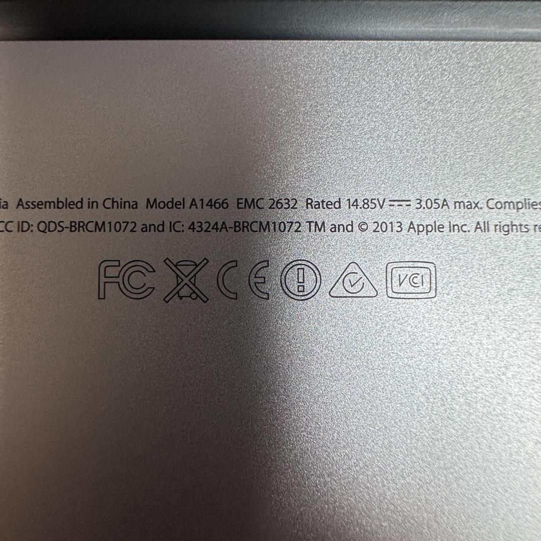 美品】Apple MacBook Air 13インチ A1466 Core i5
