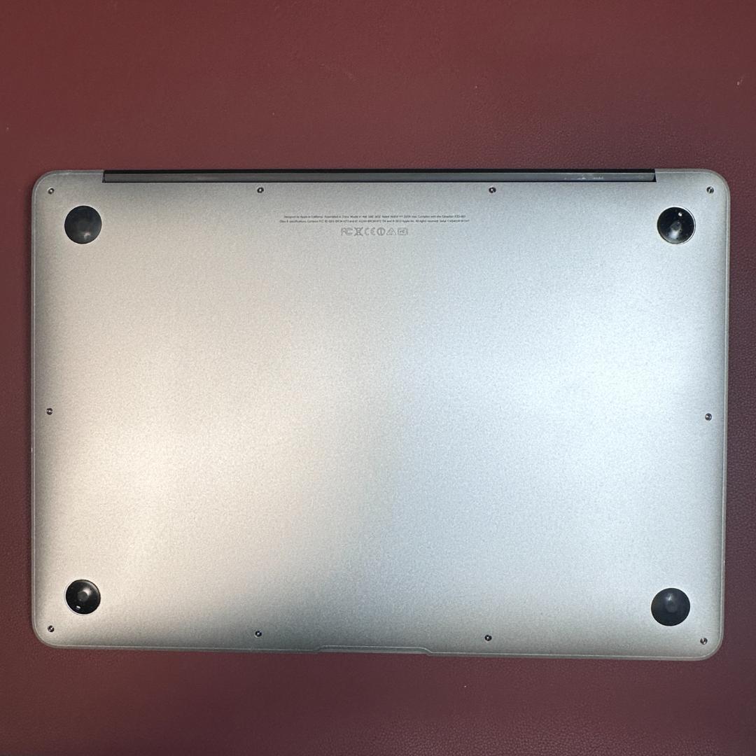 美品】Apple MacBook Air 13インチ A1466 Core i5
