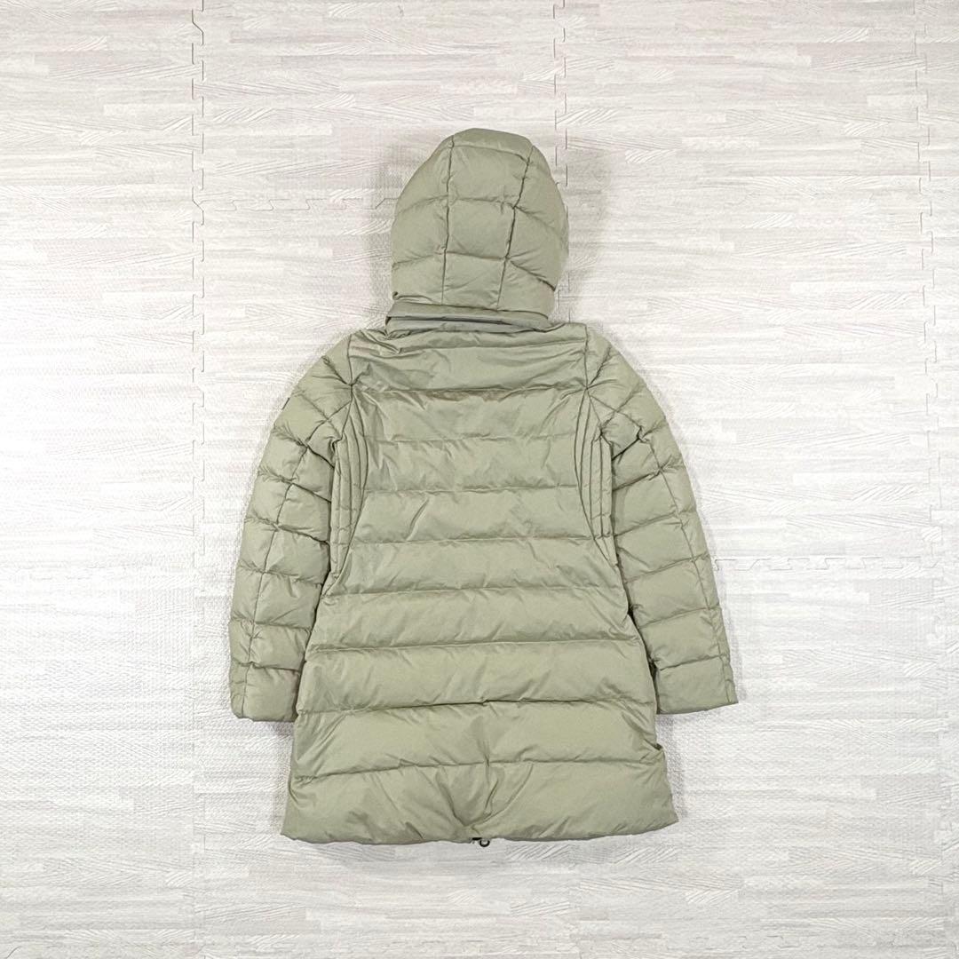 sushiさま 極美品✨タトラス　近年モデル　ポリテアマ　ダウンコート　M　ベー