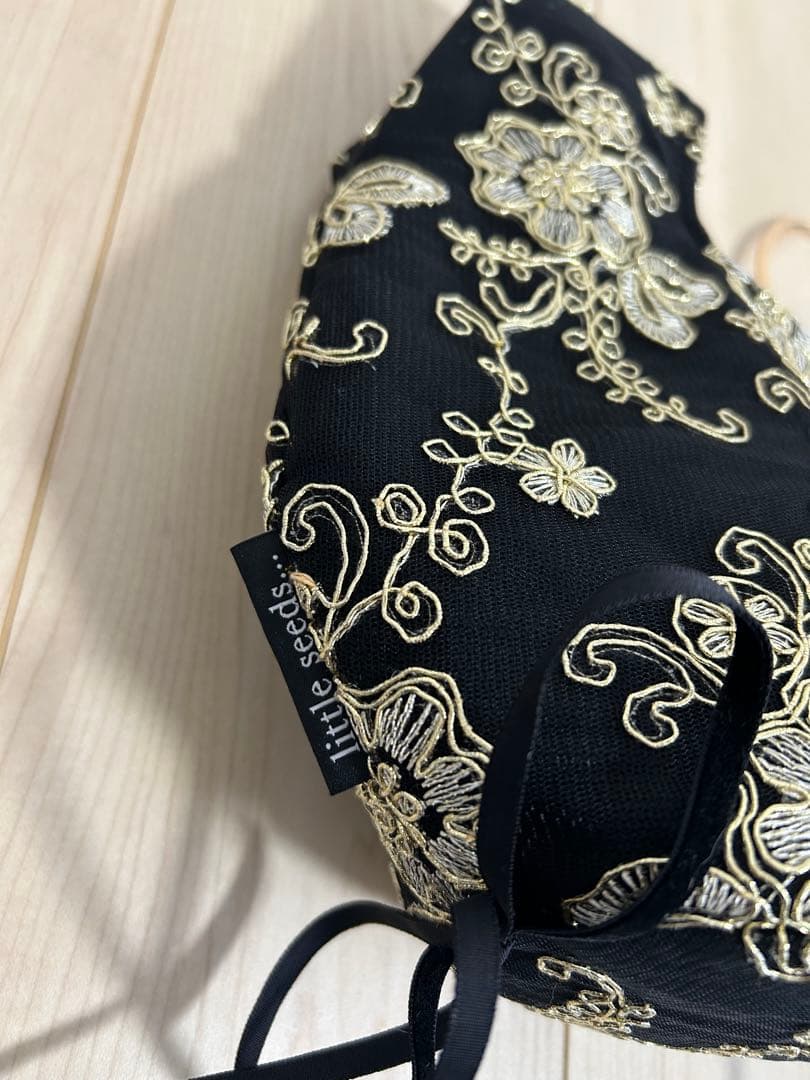 little seeds… リトルシーズ　しじみバッグ