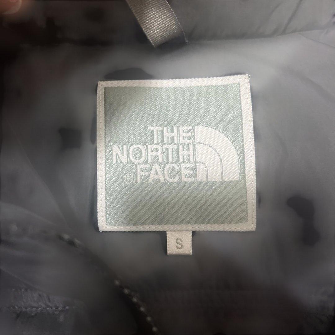 ノースフェイス　ヌプシ　ダウンジャケット　ブラック