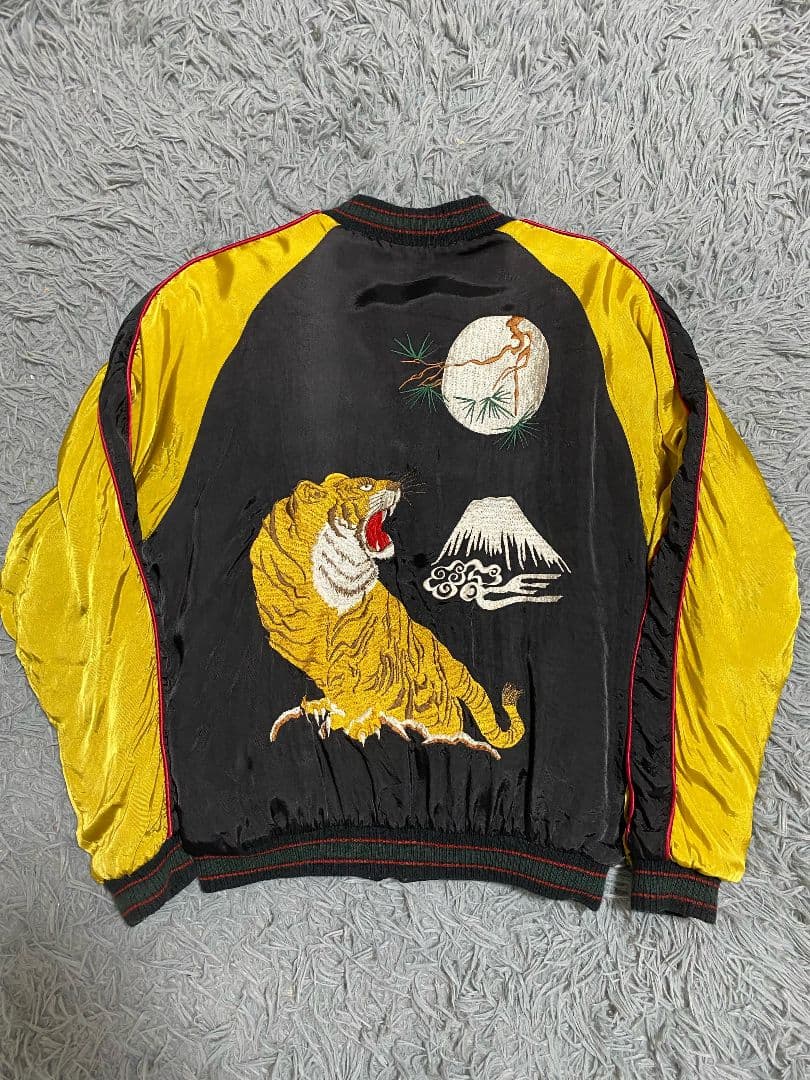 クローズ　坊屋春道モデル　スカジャン クロップドヘッズ 虎 月 冨士 Mサイズ