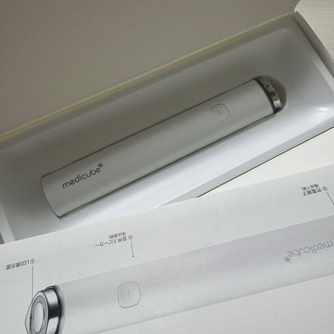 メディキューブ 美顔器 ブースタープロミニ ホワイト