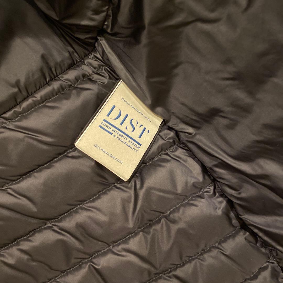 モンクレール　ダウンベスト　1