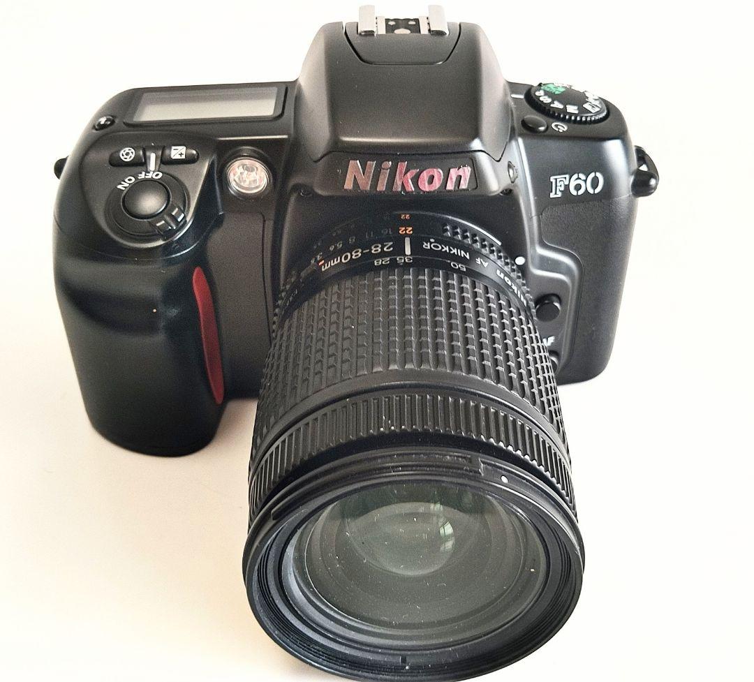 Nikon　F-60 DパノラマAFニッコール28-80mm. F3.5~5.6