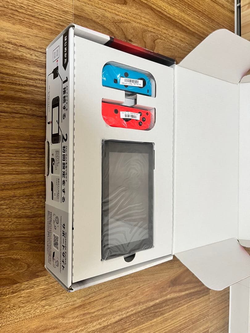 Nintendo Switch 本体 グレー/赤/青 Joy-Con付き