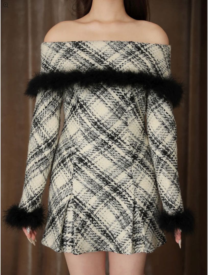 m me eme(エムミーエメ) オフショルダーロービングチェックミニワンピース