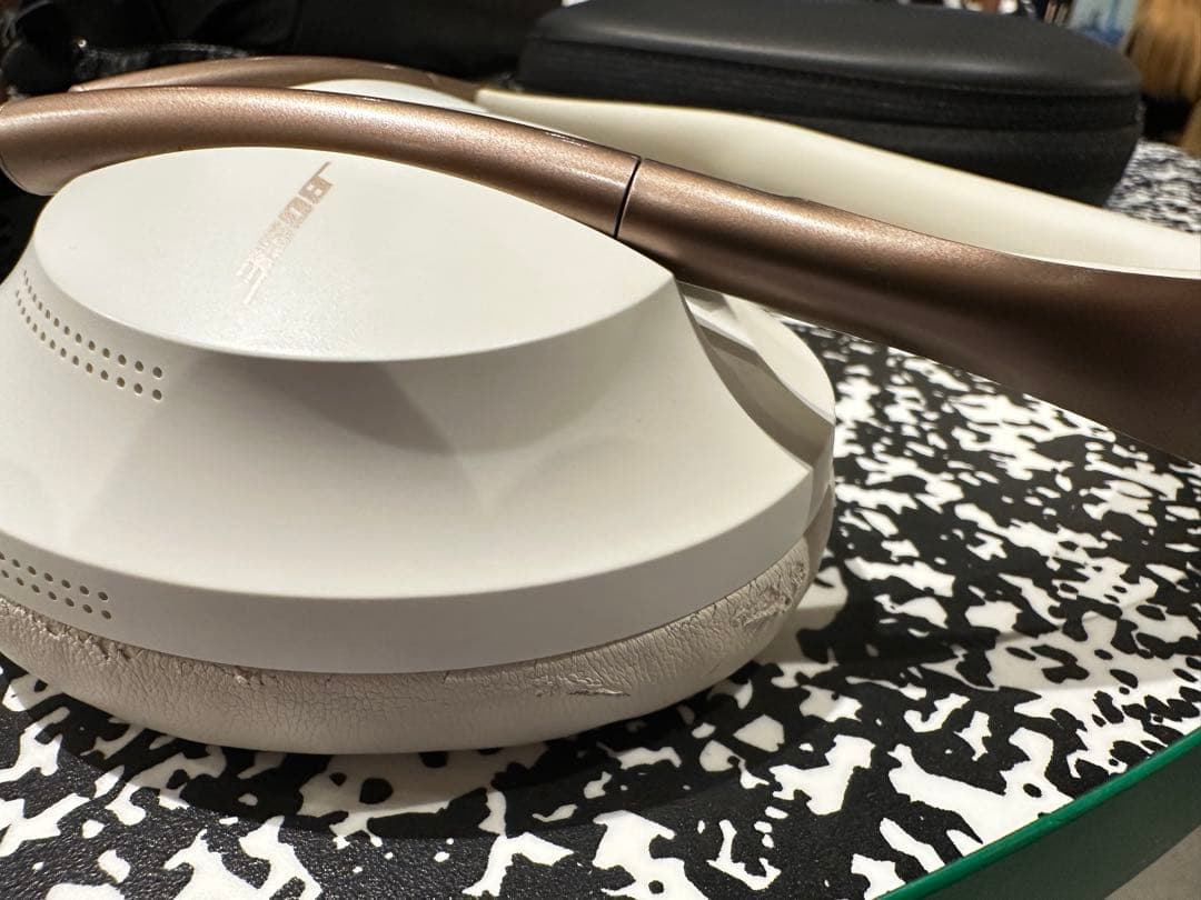 BOSE NC700 ノイズキャンセリングヘッドホン