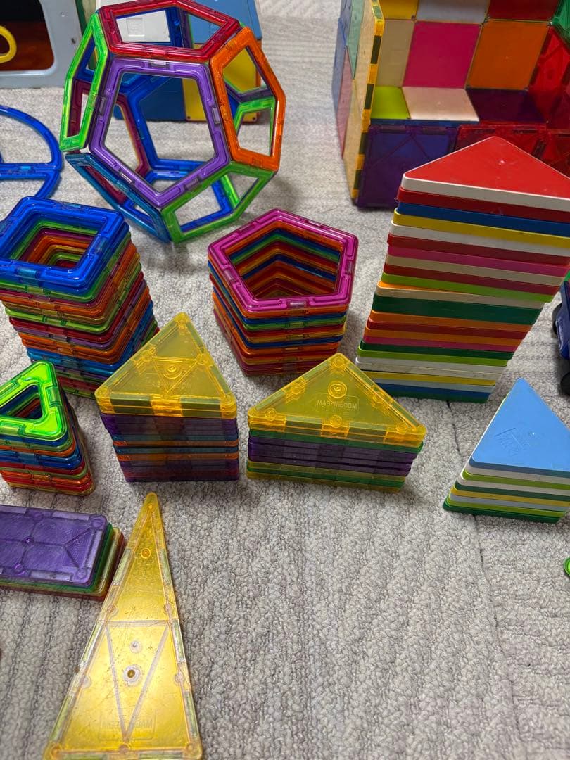 知育玩具 マグフォーマー　ピタゴラス　マグウィズダム　マグナタイル312ピース