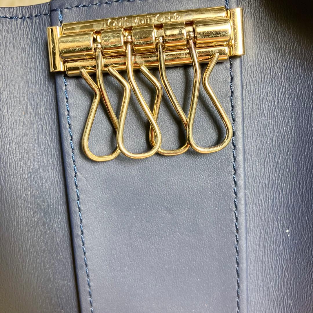 【極美品】 ルイヴィトン＊ マヒナ4連キーケース モノグラム ICチップ