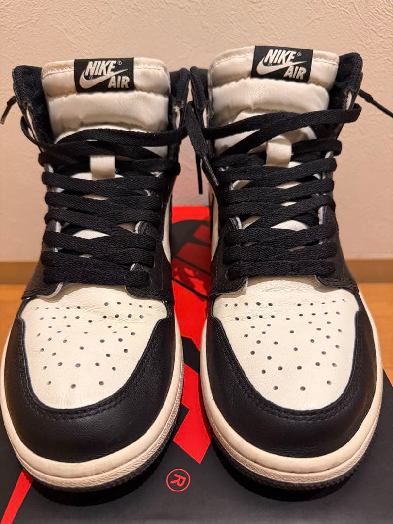 Nike Air Jordan 1 ダークモカ ハイカット スニーカー