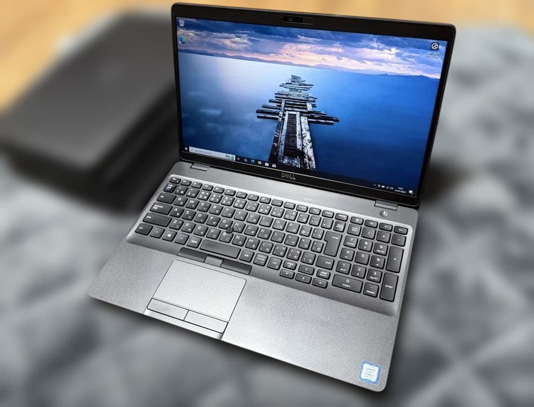 Office 付くDell latitude 5500 i5/8g/256g